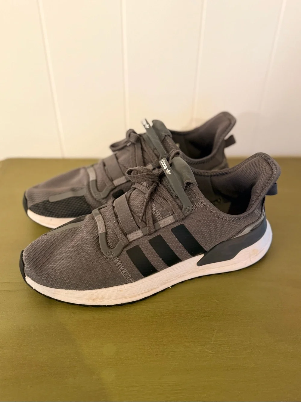 Adidas U_Path Run Sneakers Men’s Size 10.5 | Gray/Black | Style EE7163